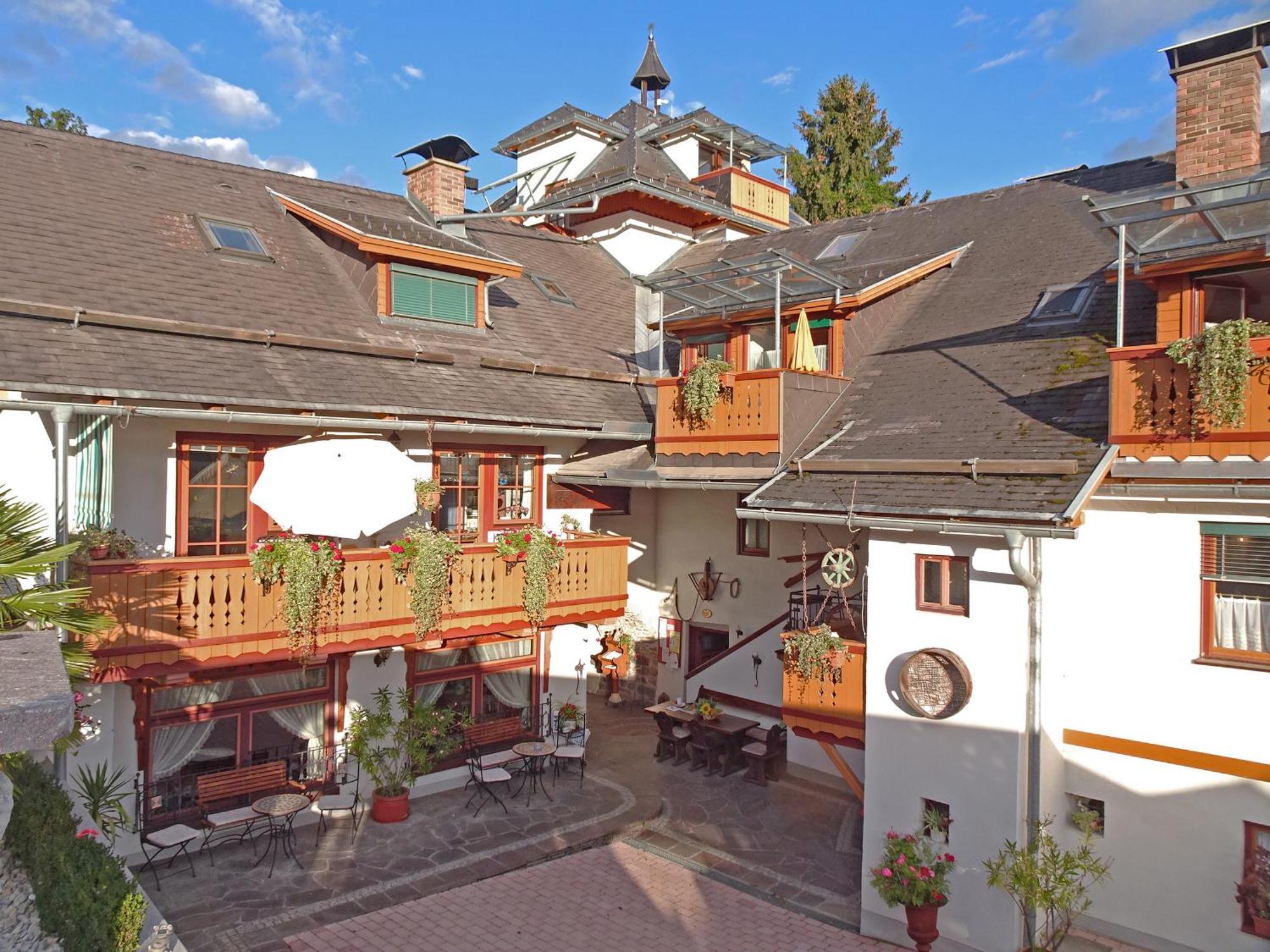 Staudacher Hof-Das Romantische Haus Millstatt Bagian luar foto